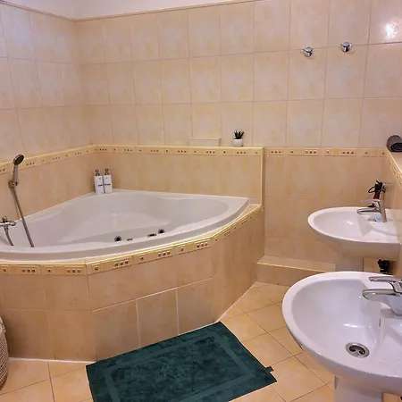 Paula - Old Town Apartamento Bratislava