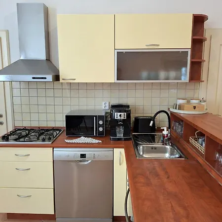 Paula - Old Town Apartment *