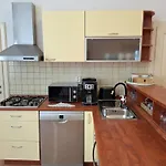 Paula - Old Town Apartman *